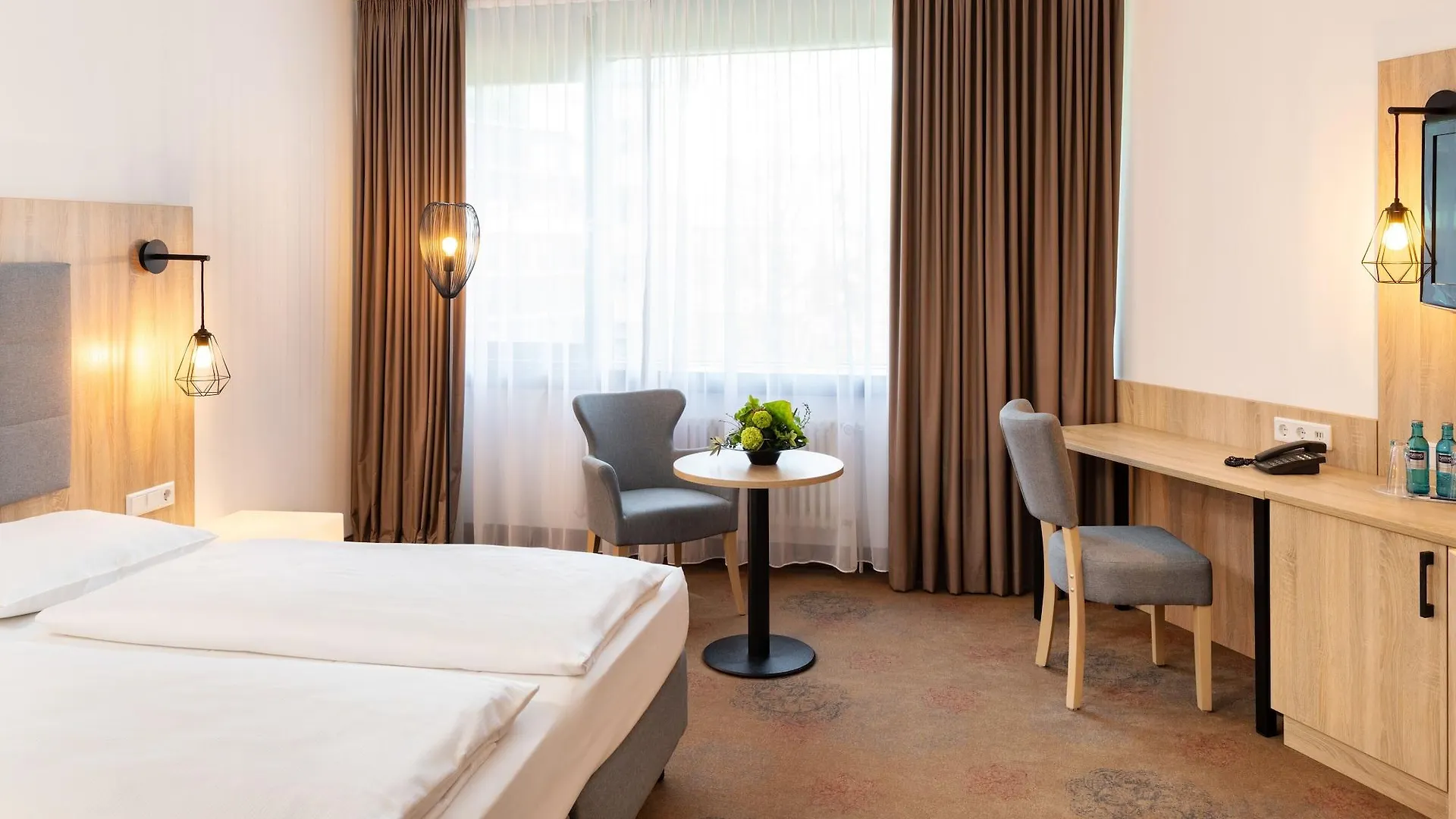 Plaza Hotel & Living Frankfurt Frankfurt am Main Tyskland