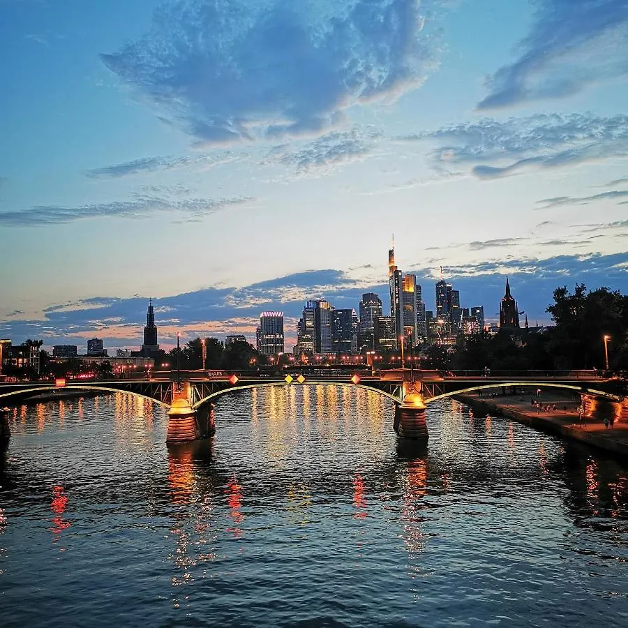 Plaza Hotel & Living Frankfurt Frankfurt am Main